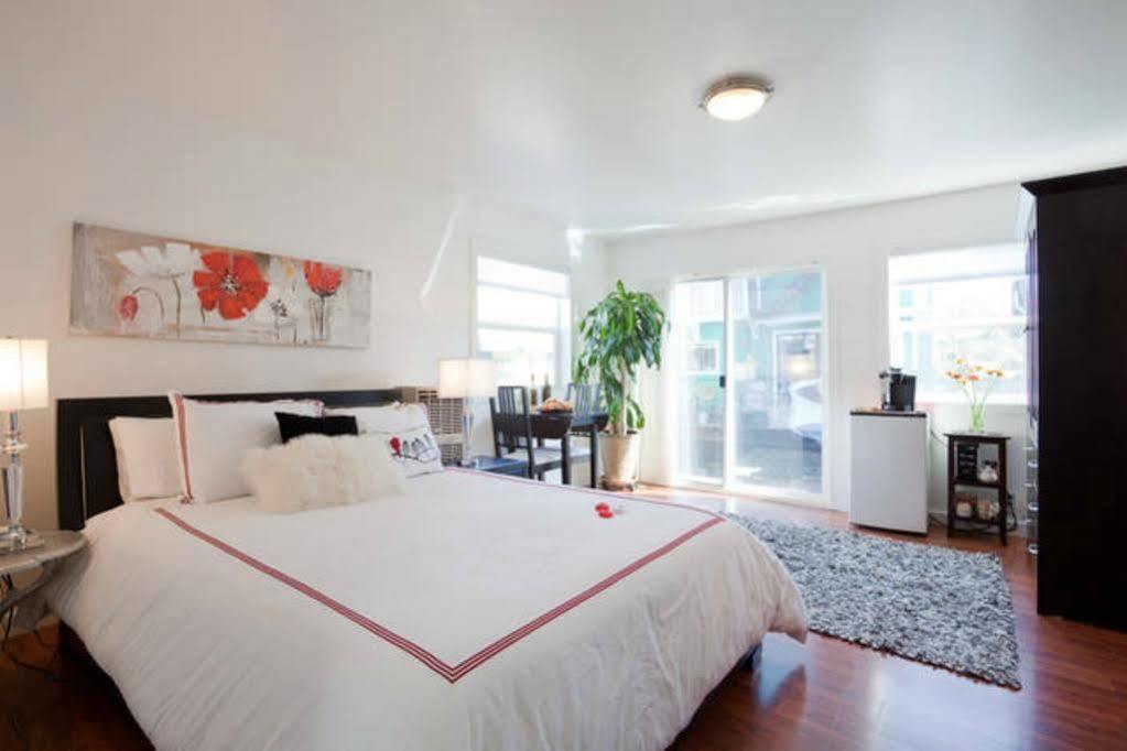 Fisherman'S Wharf Bed & Breakfast Victoria Dış mekan fotoğraf